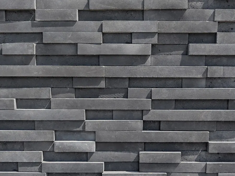 Prestige Stone Designer Cut manufactured stone veneer in Black Onyx, close-up